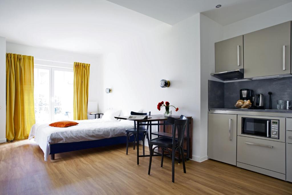 Apartments Les Jardins 8