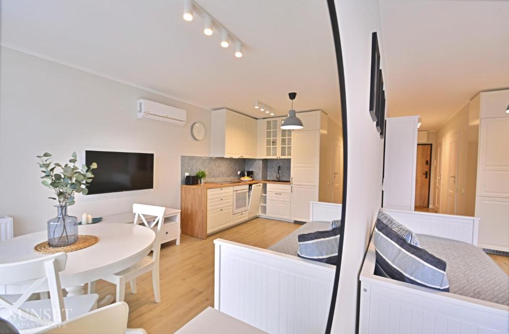 Sunset Apartments - Roosevelta - Premium - Garaż 6
