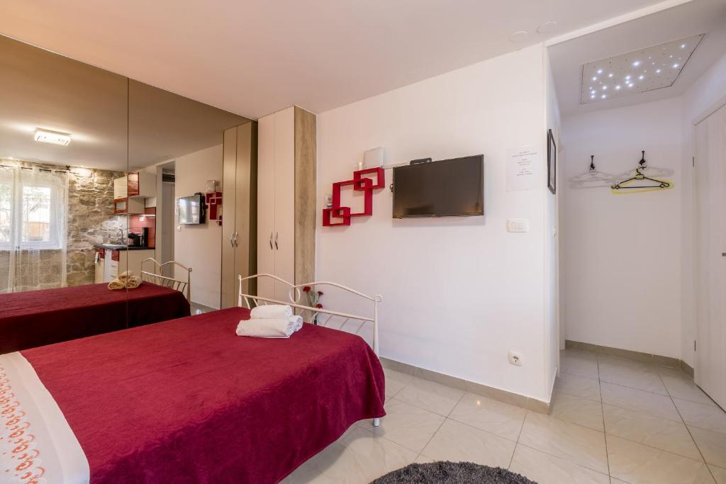 Holiday Home Riva Promenade 6