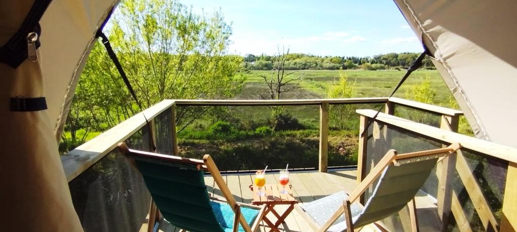 Photo de la galerie de l'établissement La haut, à Camoël