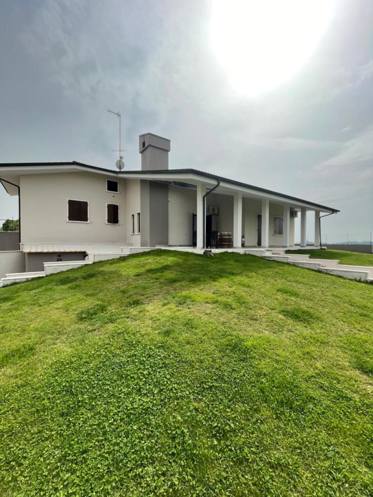Gomes Comfort House 2 6