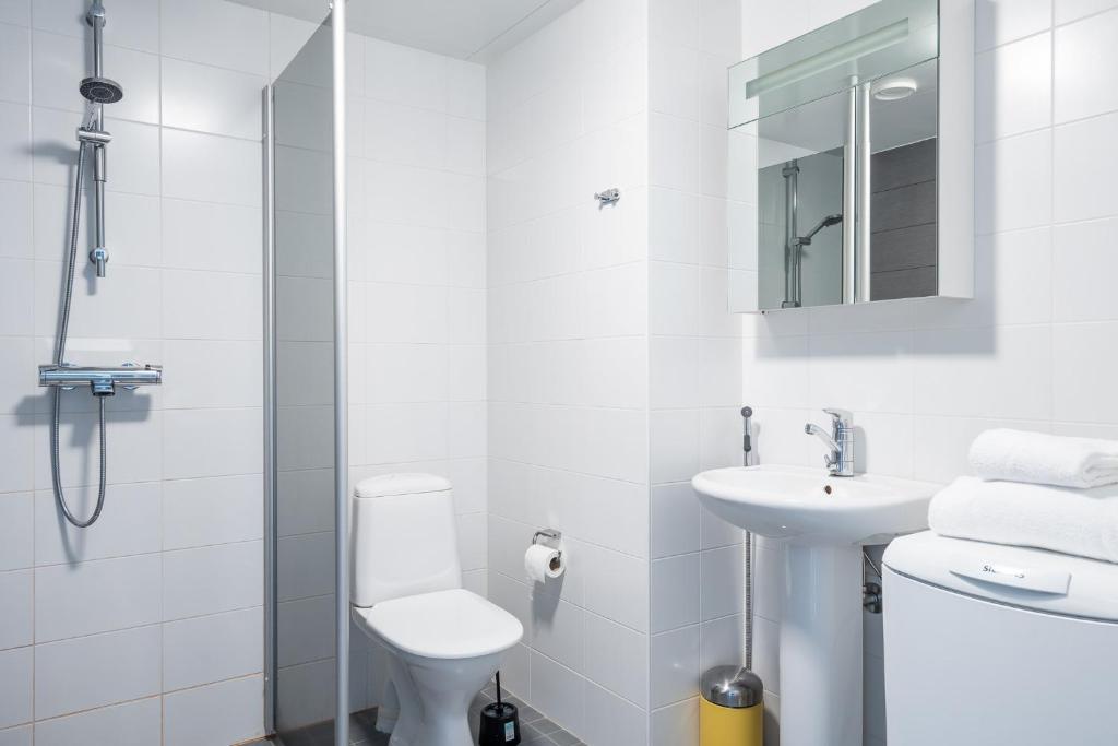 Center located apartment close to University 3