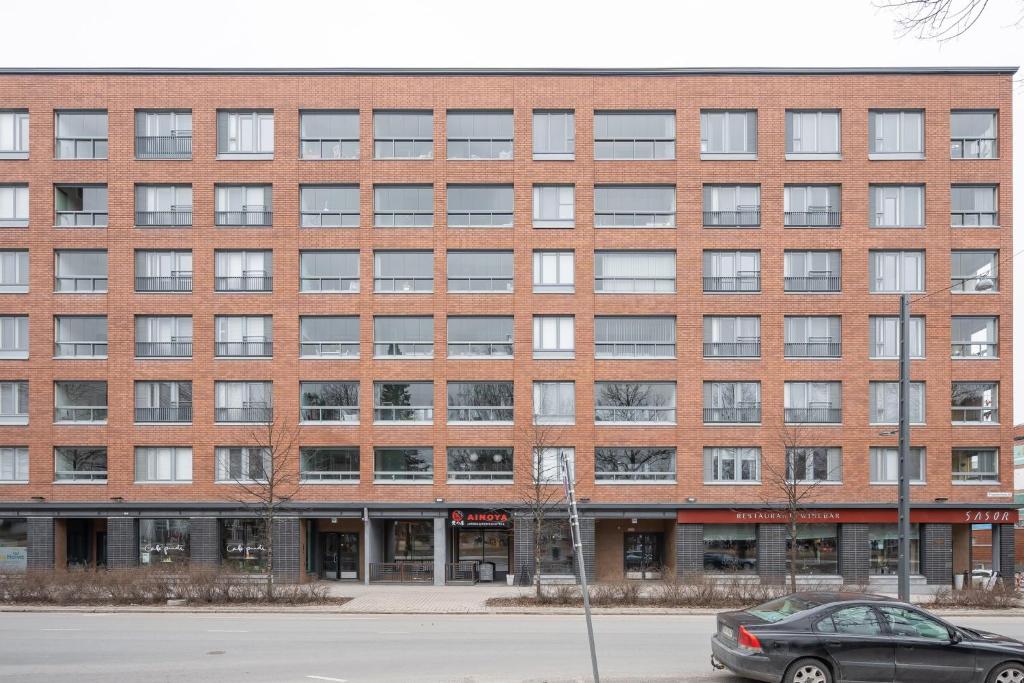 Center located apartment close to University 5