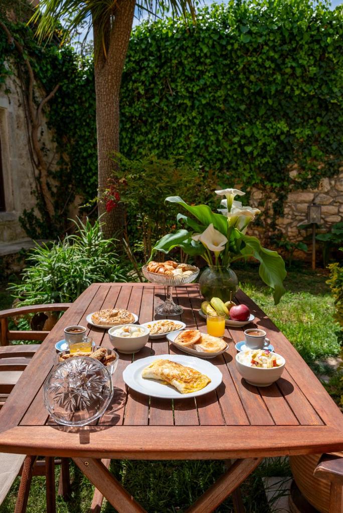 Kalimera Archanes Village 5
