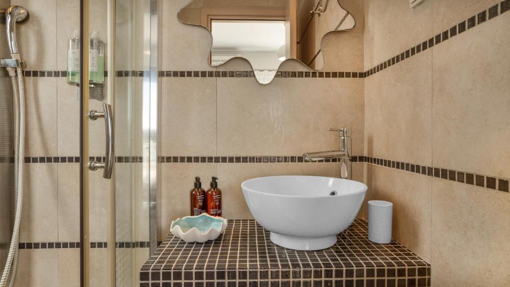 Agni Suites 7