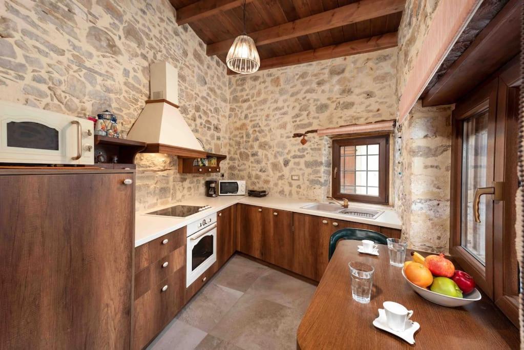 Luxury Limnes Village House 4
