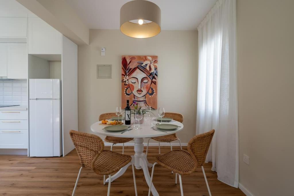 Cozy Nerina Cottage at Harbour Paphos 7