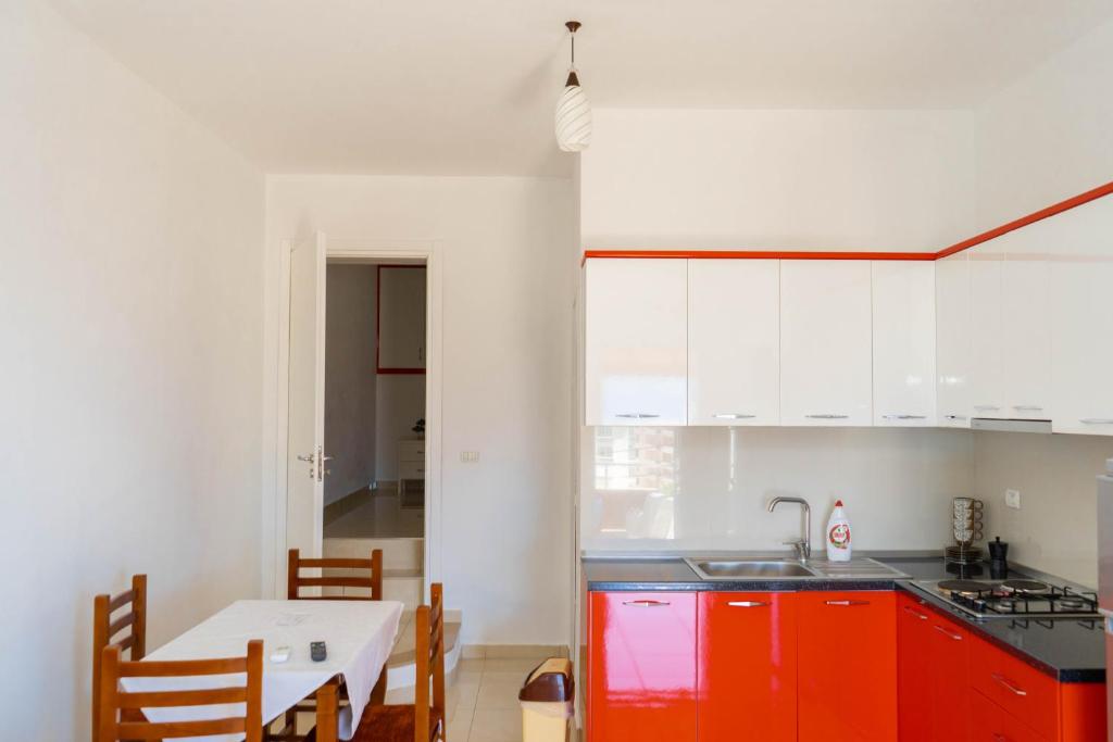 Vila Aliaj 8
