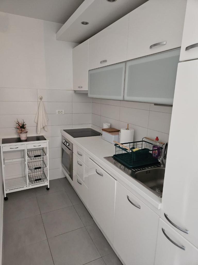 Apartment Bracera Žnjan Split - Free Parking 4