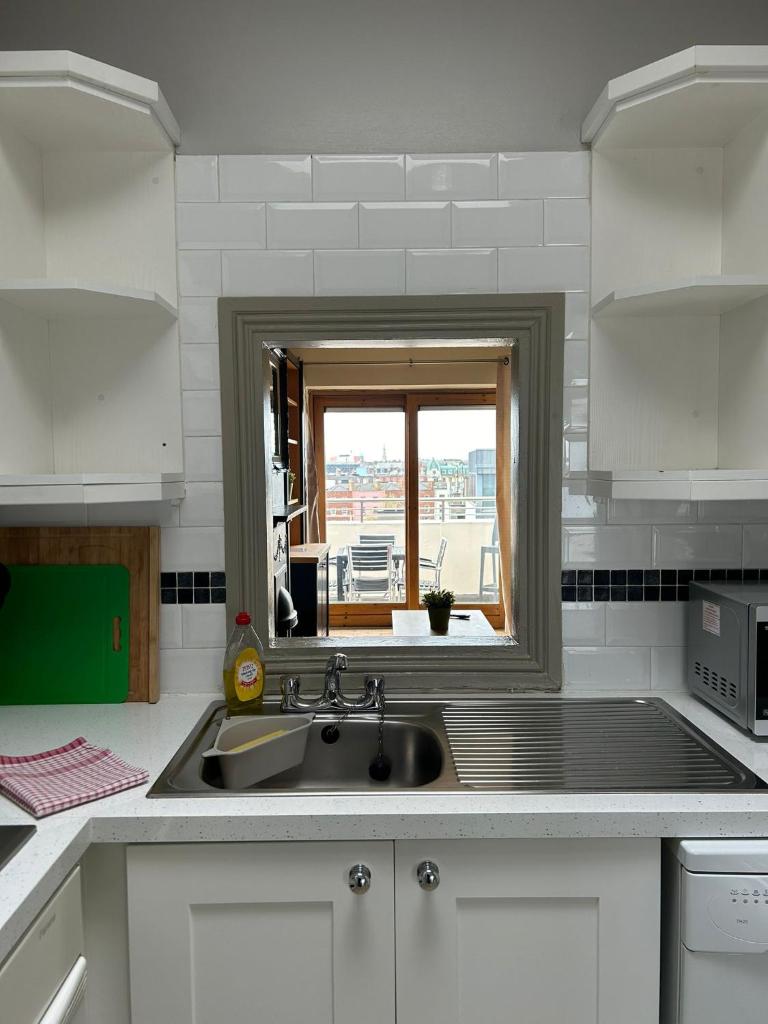 Gogartys Temple Bar Apartments 6