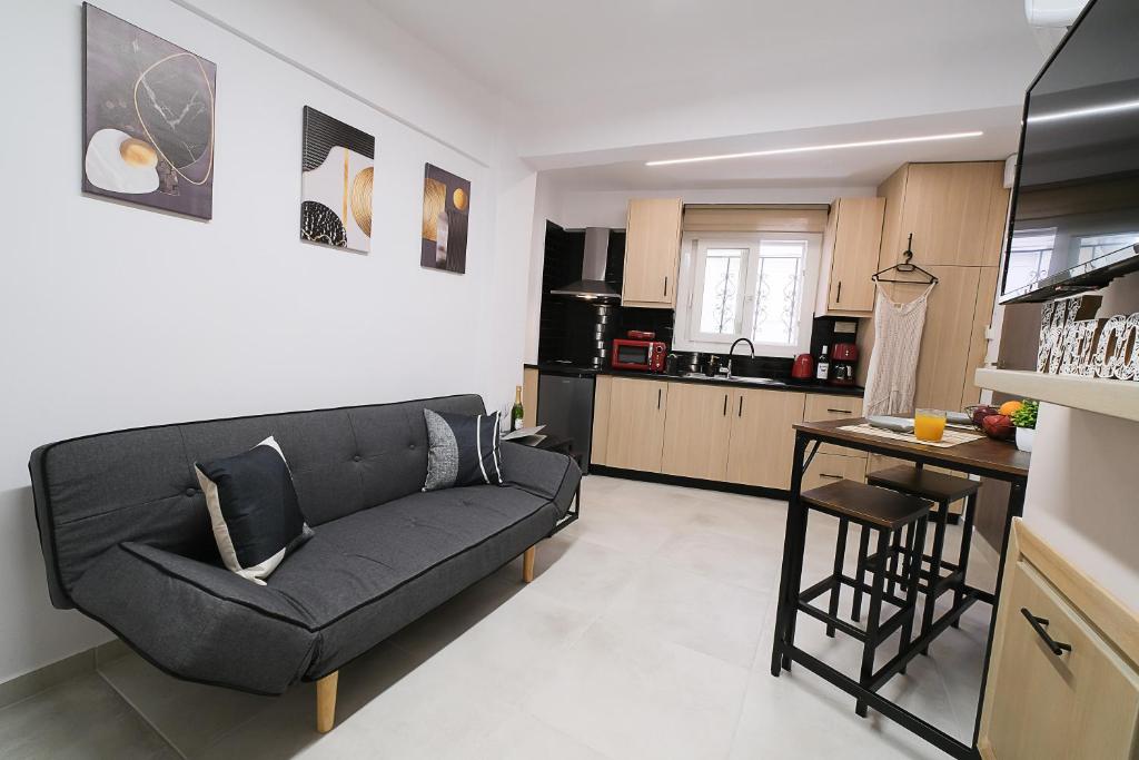 DUOMO City Center Suites 8