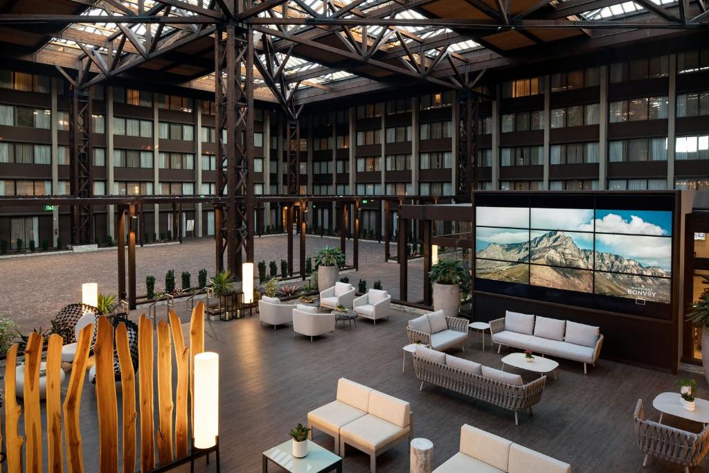 Seattle Airport Marriott Image