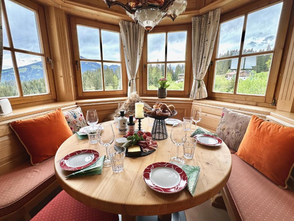 5* Panorama Chalet mit Sauna by Belle Stay 6