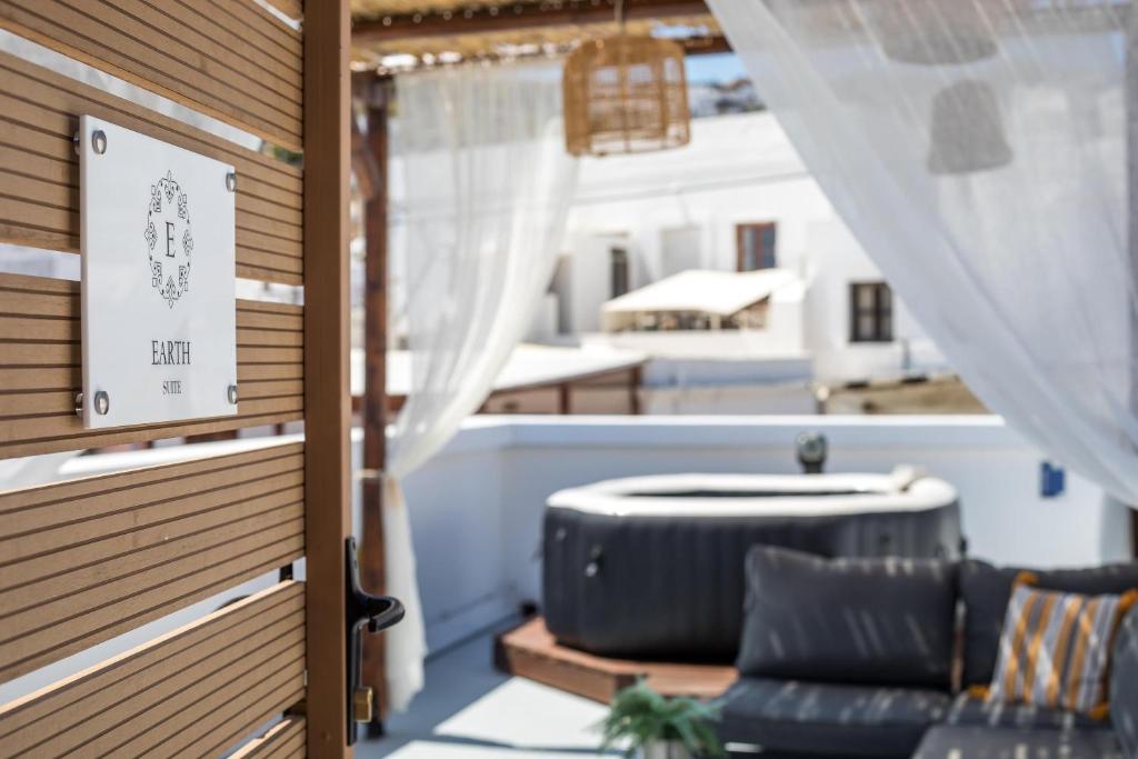 Bliss Luxury Suites 4