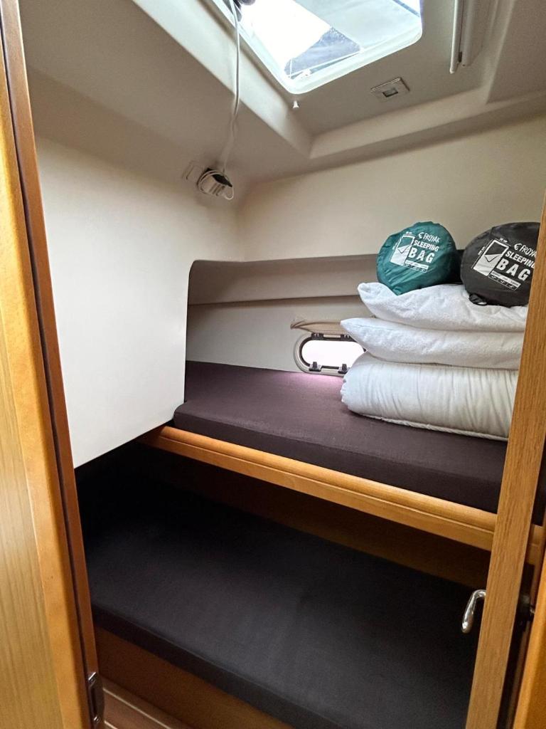 Photo de la galerie de l'établissement Bateau Nuit Insolite, à La Rochelle