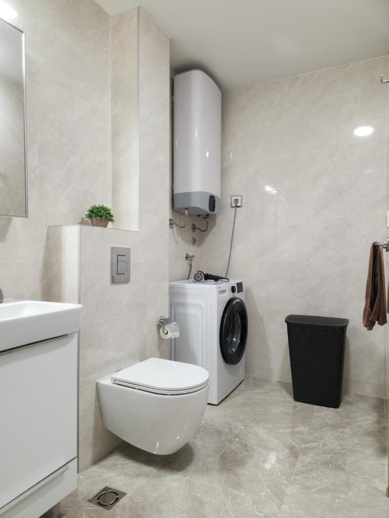 Green Apartments Podgorica With Garage 8
