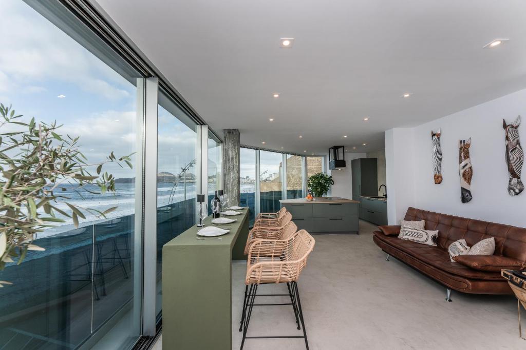 Gold Suite Canteras by Canarias Homelidays 5