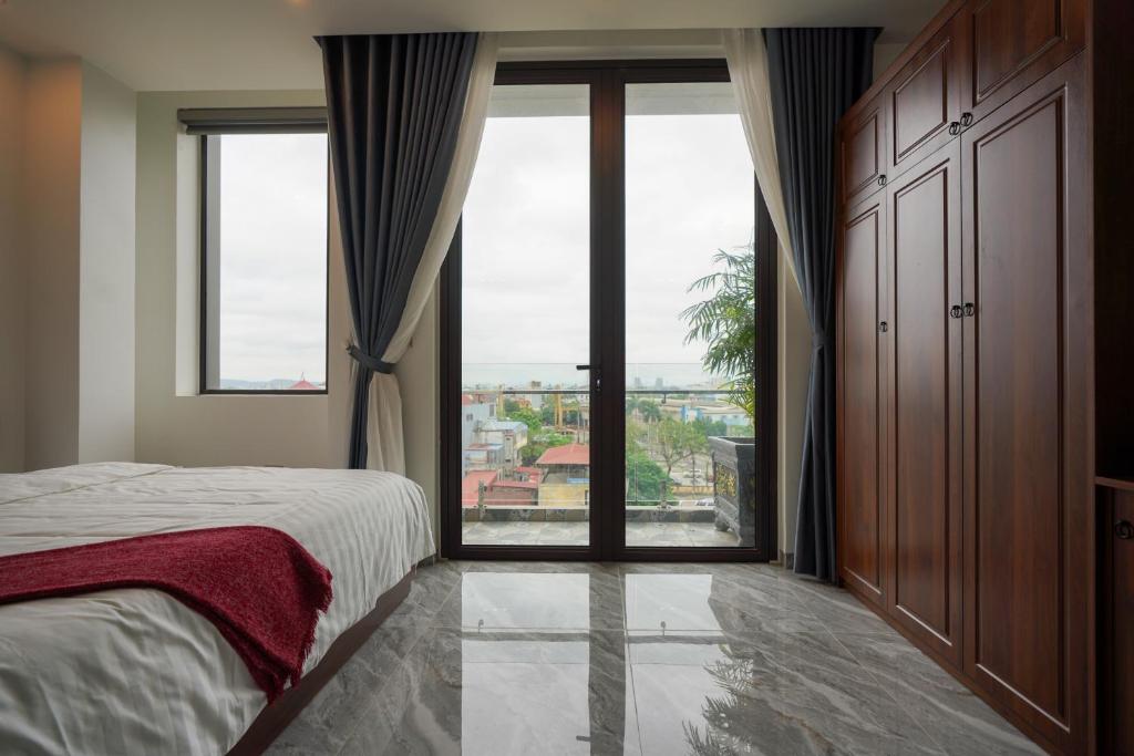 GOLDEN JOY HOTEL & APARTMENT