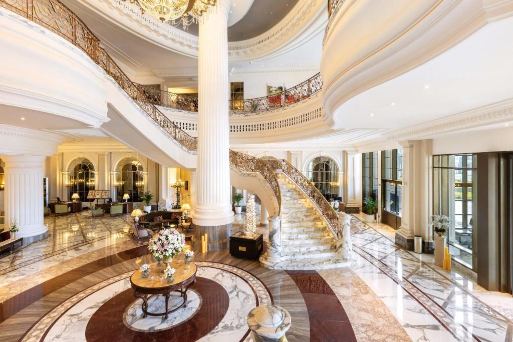 Al Habtoor Palace - Preferred Hotels & Resorts Image