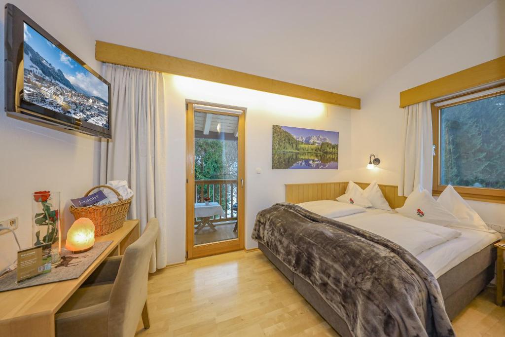 Gartenhotel Rosenhof bei Kitzbühel 2