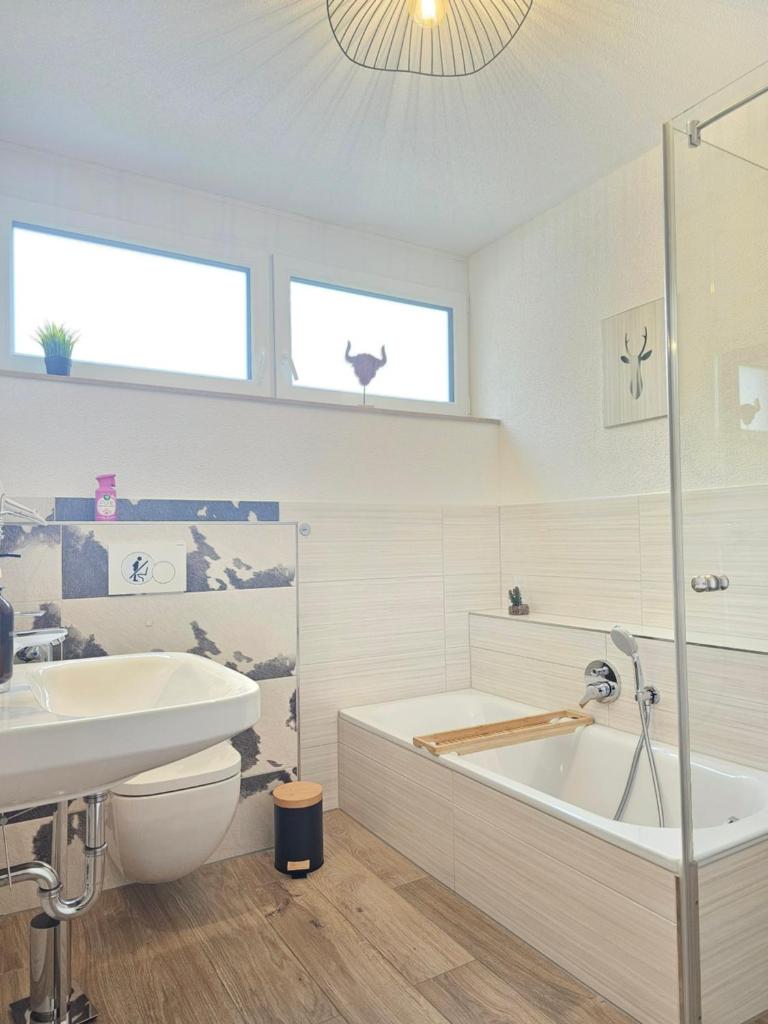 Black Forest II Sauna I Boxspring I Nespresso I Ausblick I Wasserfälle im Ort 8
