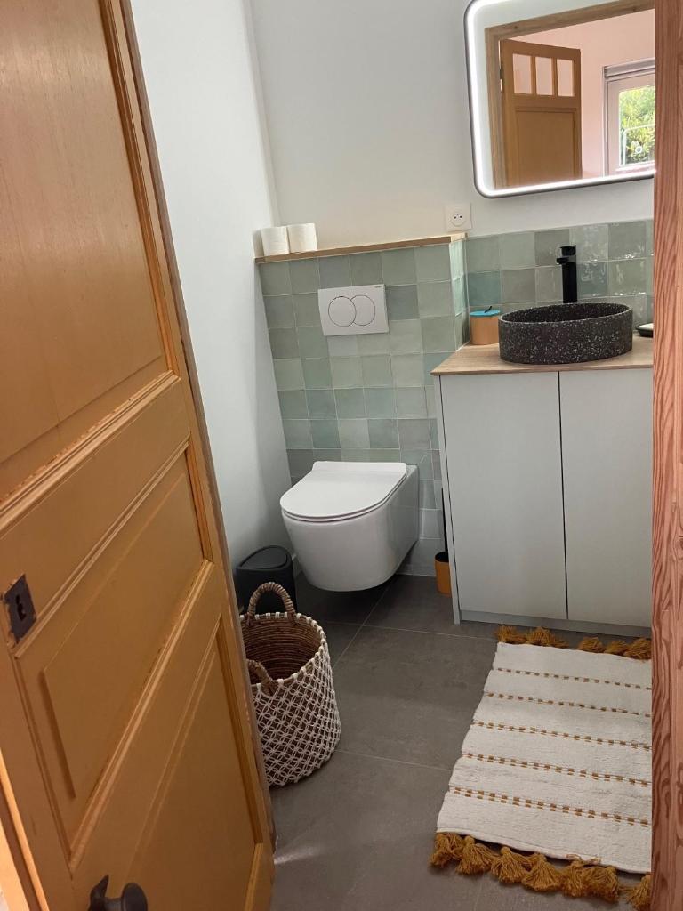 La Bonbonnière en bois, Maison passive, Draps inclus, Parking sur rue facile & gratuit 7