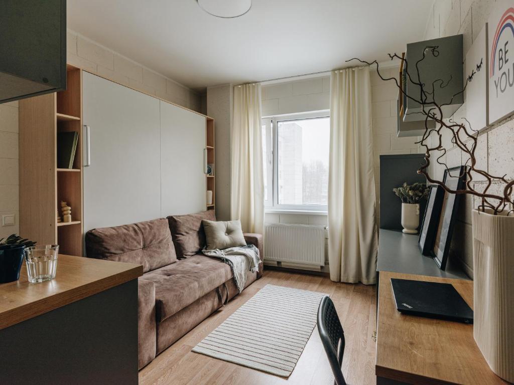 Eduard House by Larsen 3