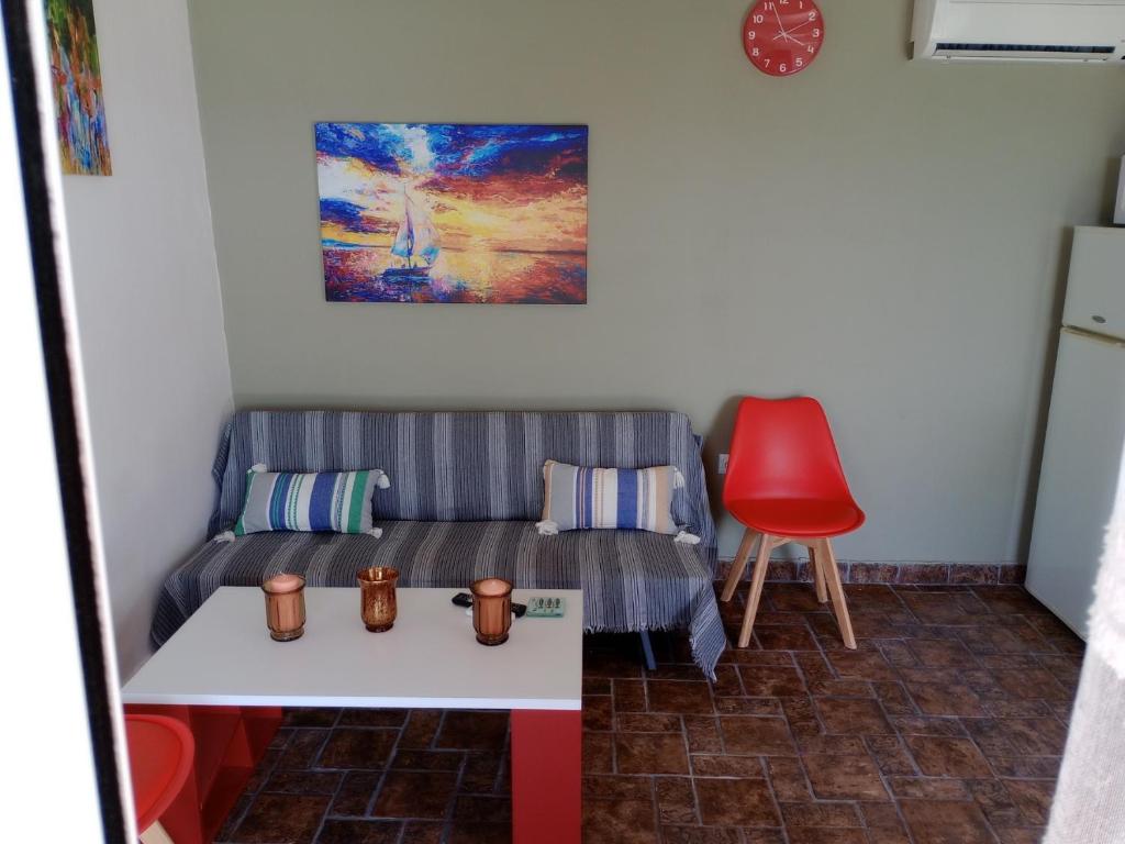 Thetis Apartment 4