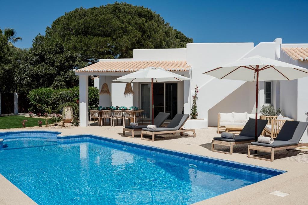 The Carobs Villas
