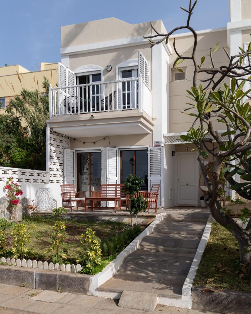 La Casa Nostra - family oriented house in quiet area 1
