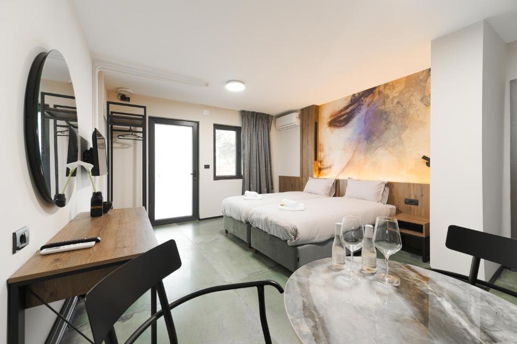 Solis Luxury Apartments with Breakfast 2