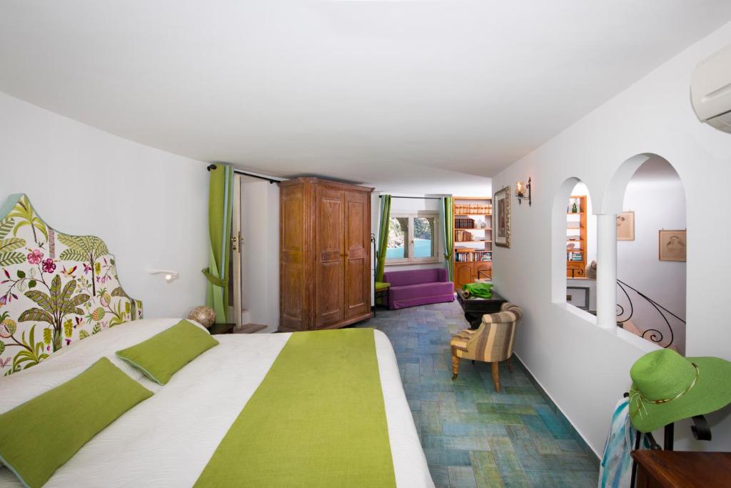 Villa Torre Trasita luxury suites 2
