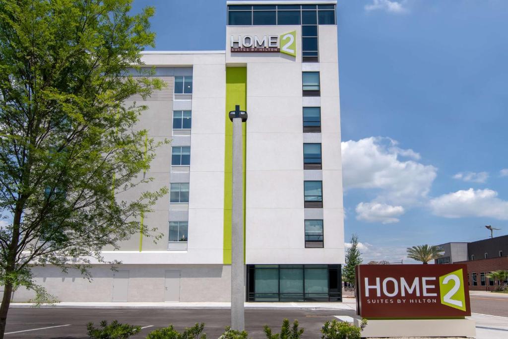 Home2 Suites By Hilton Jacksonville Downtown Image