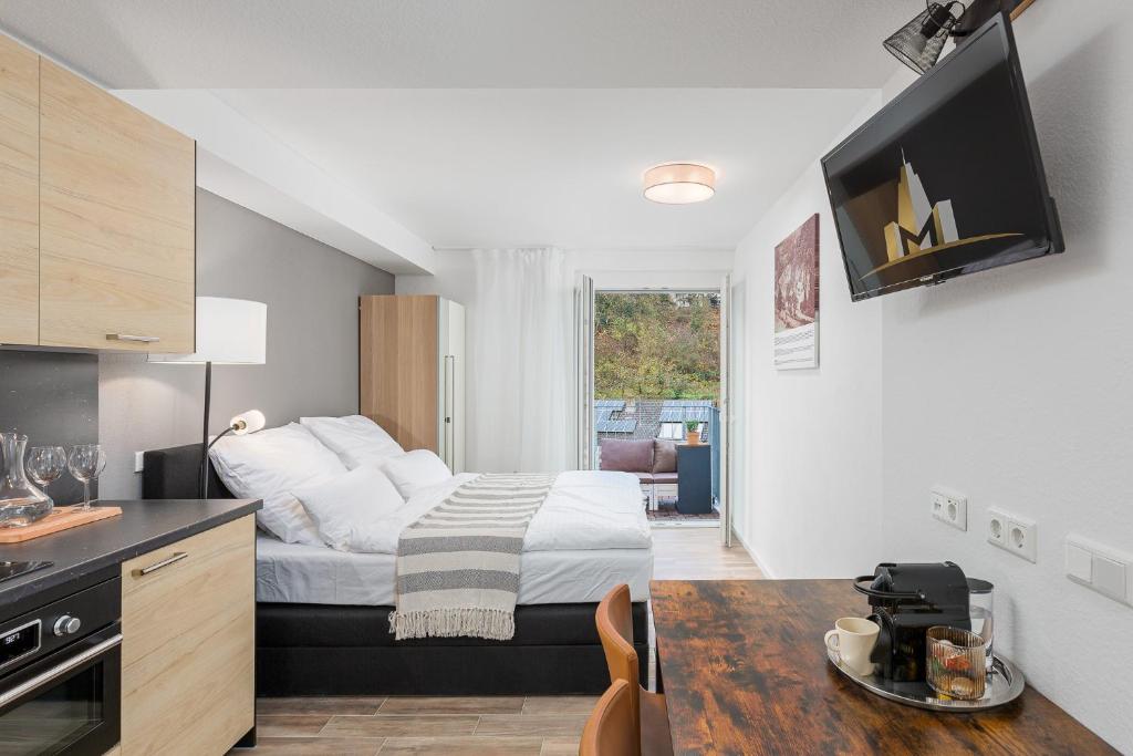 Maxim Apartments 2