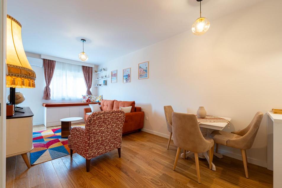 Geppetto Apartment 4