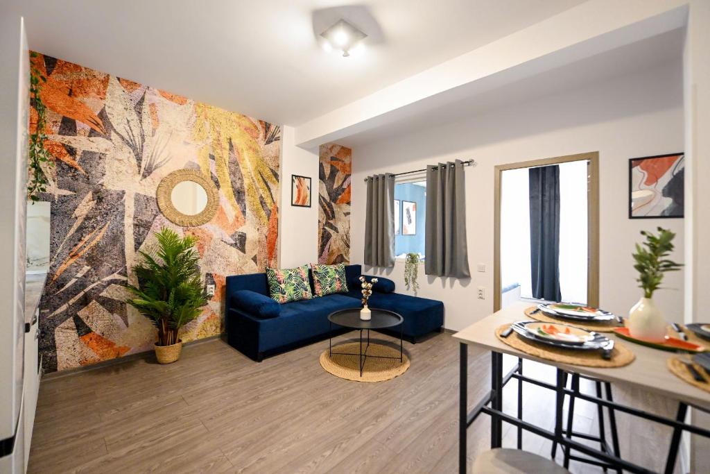 Old Town Charm - Modern & Comfortable Accommodation in the Heart of the City 1
