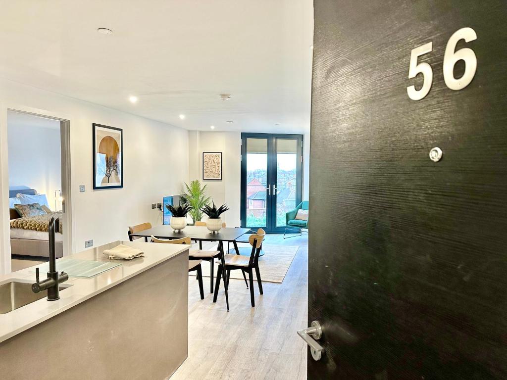 Apartment 56 Citygate 5