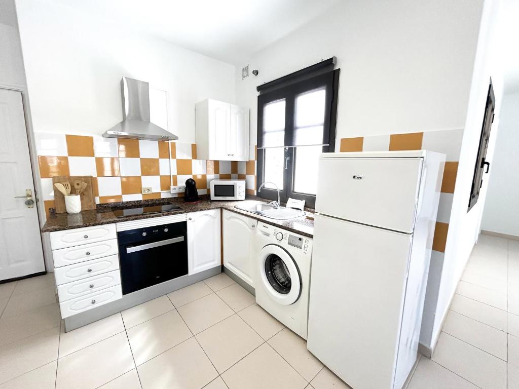 Mahostly Apartamento Comillas SB 8