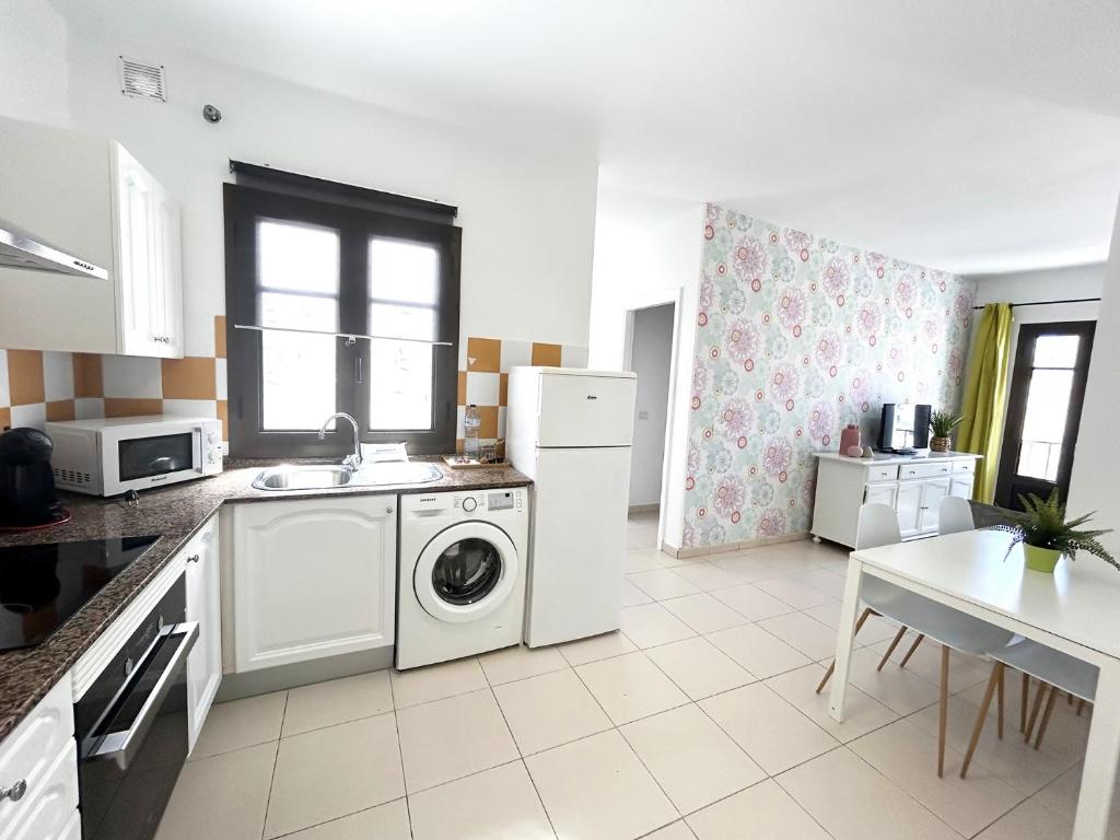 Mahostly Apartamento Comillas SB 4