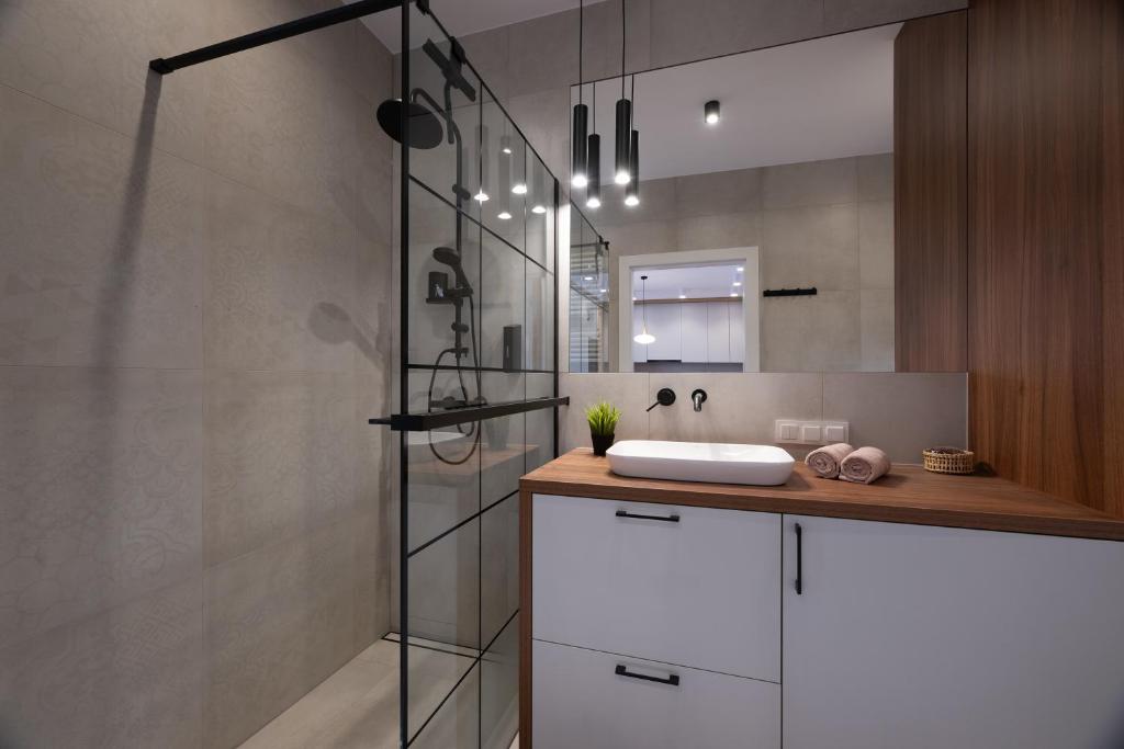 Apartament w stylu Feng Shui na 10 piętrze z widokiem, bezpłatny parking, nowy budynek, dostęp na kod 8