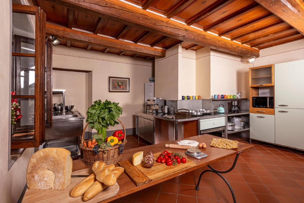 Photo de la galerie de l'établissement VILLA CASALINO your wedding in Tuscany, à Pratovecchio