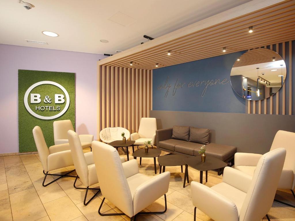 B&B Hotel Berlin City-Ost Image