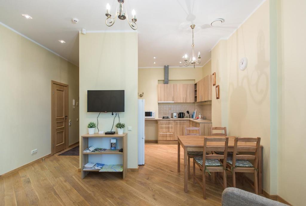 Riga Lux Apartments - Ernesta, Free parking 4