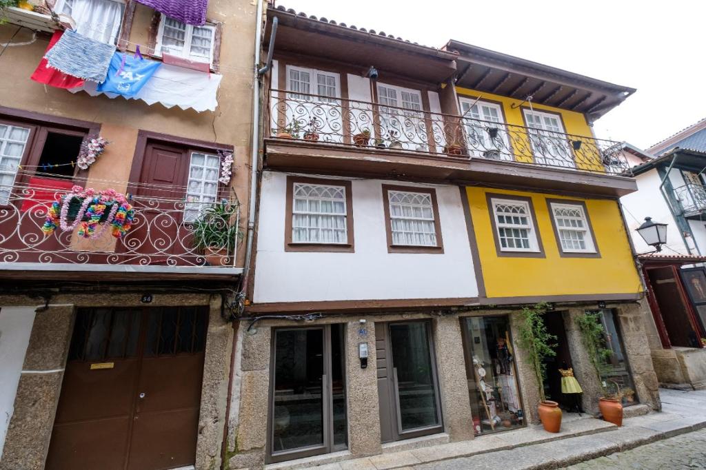 Casa Velhinha - Design, Culture and Comfort in Guimarães 8