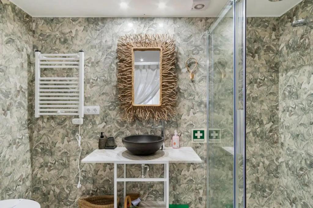 Casa Velhinha - Design, Culture and Comfort in Guimarães 7
