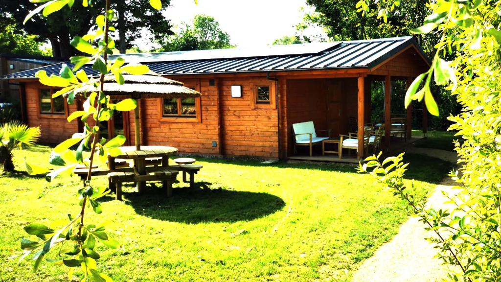 Photo de la galerie de l'établissement Glamping Terre & Mer, à Étables