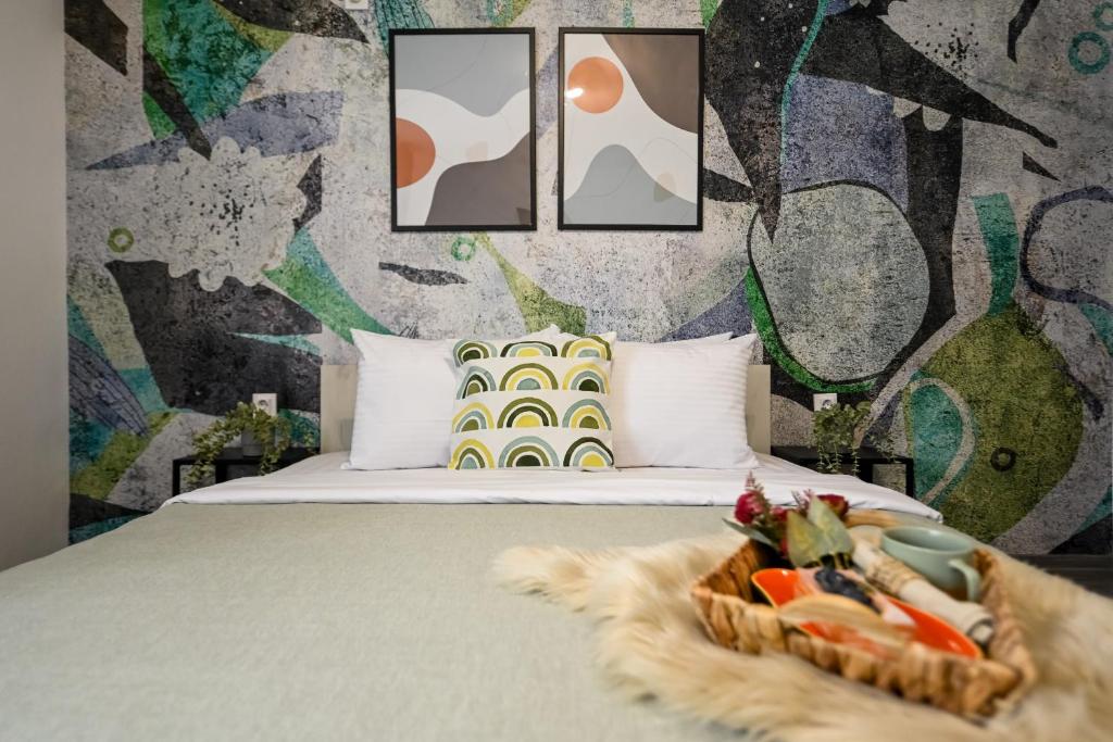Old Town Charm - Modern & Comfortable Accommodation in the Heart of the City 3