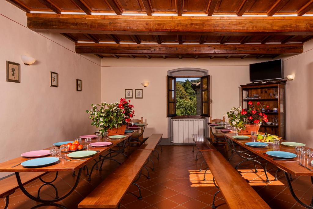 Photo de la galerie de l'établissement VILLA CASALINO your wedding in Tuscany, à Pratovecchio