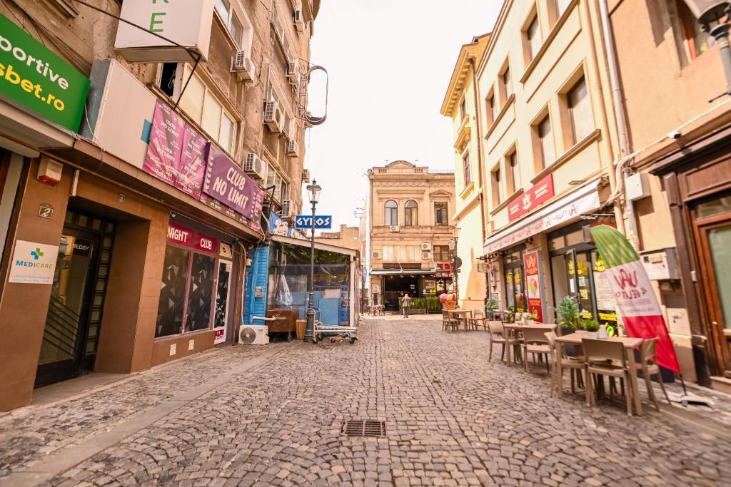 Old Town Charm - Modern & Comfortable Accommodation in the Heart of the City 3