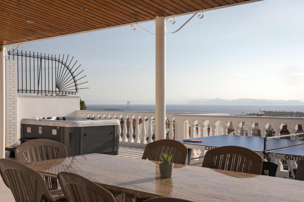 Athenian Secret Glyfada 2